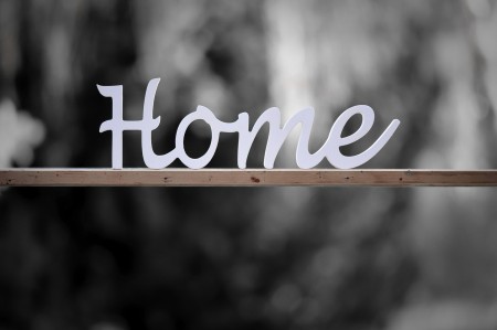 stay-at-home-5014434_1280.jpg